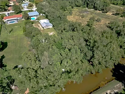 View/Area - 5358 Myrtle Ln, Naples, FL 34113 photo 2 of 2