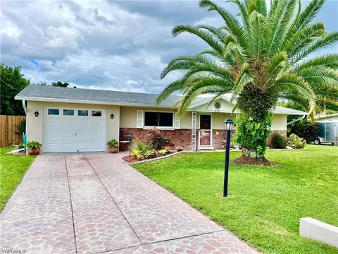 403 Penn Rd W, Lehigh Acres, FL 33936