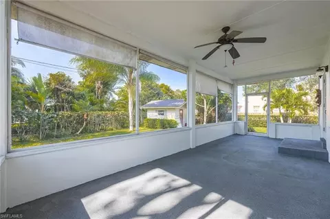 Exterior - 250 E Circle Dr, Clewiston, FL 33440 photo 9 of 10