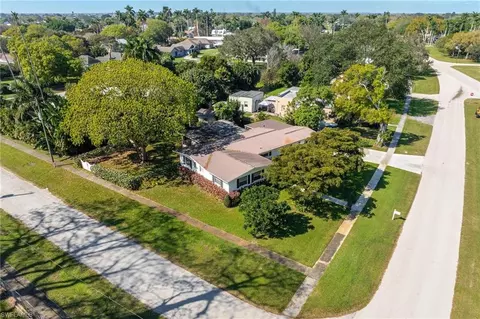 View/Area - 250 E Circle Dr, Clewiston, FL 33440 photo 2 of 9