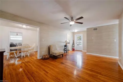 Living - 250 E Circle Dr, Clewiston, FL 33440 photo 1 of 10