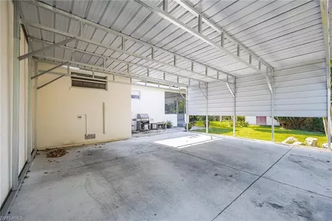 Exterior - 250 E Circle Dr, Clewiston, FL 33440 photo 10 of 10