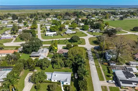 View/Area - 250 E Circle Dr, Clewiston, FL 33440 photo 7 of 9