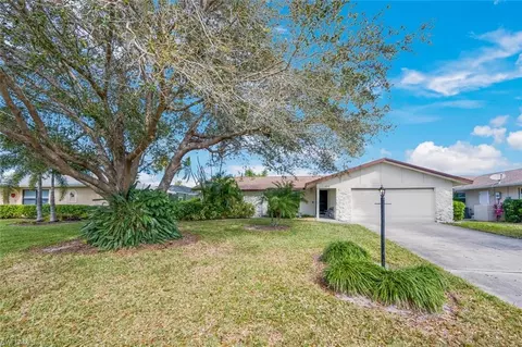 505 Landmark Dr, Naples, FL 34112