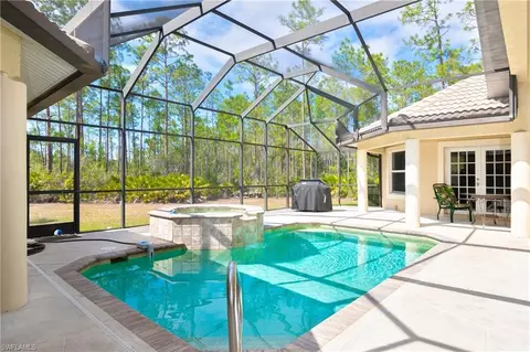 1275 Desoto Blvd N, Naples, FL 34120