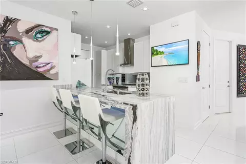 Dining - 7345 Rockefeller Dr, Naples, FL 34119 photo 2 of 4