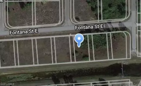 1246 Fontana St E, Lehigh Acres, FL 33974