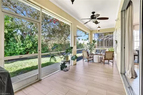 302 Stanhope Cir, Naples, FL 34104 photo 17