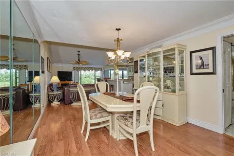 5565 Trailwinds Dr #222, Fort Myers, FL 33907