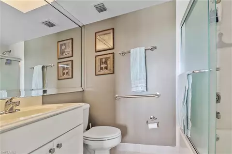 37 High Point Cir E #403, Naples, FL 34103 photo 11
