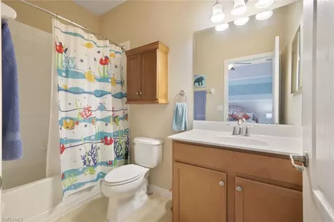 Bath - 21025 Bella Terra Blvd, Estero, FL 33928 photo 3 of 4