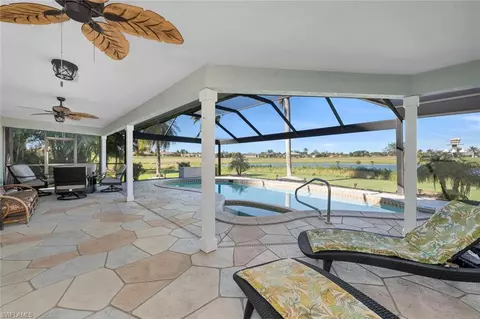 18019 Broadview Dr, Naples, FL 34114