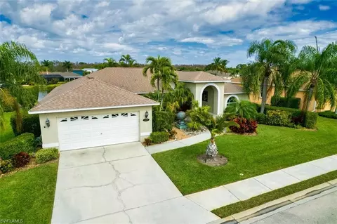 4108 Olde Meadowbrook Ln, Bonita Springs, FL 34134