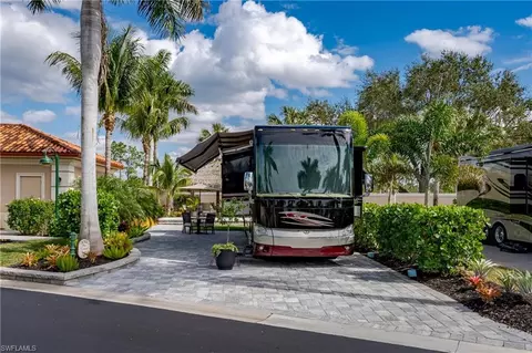 13595 Snook Cir, Naples, FL 34114