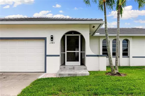 1283 Treasure Ct, Marco Island, FL 34145