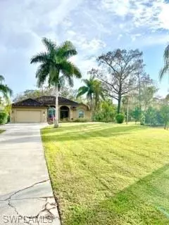 2060 16th Ave SW, Naples, FL 34117