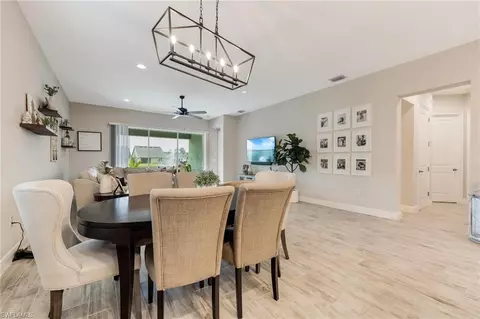 3621 Pilot Cir, Naples, FL 34120 photo 23