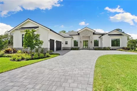 5446 Cherry Wood Dr, Naples, FL 34119