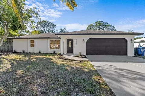3322 Savage Rd, Sarasota, FL 34231