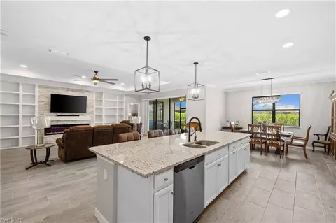 Kitchen - 17481 Cabrini Way, Estero, FL 33928 photo 4 of 5