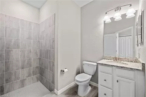 Bath - 17481 Cabrini Way, Estero, FL 33928 photo 4 of 4