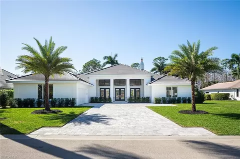 739 Saint Georges Ct, Naples, FL 34110
