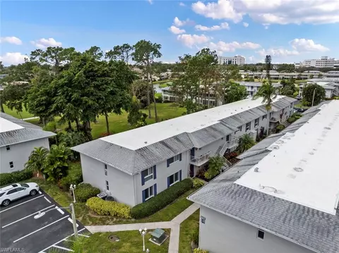 View/Area - 263 Candycane Ln #7, Naples, FL 34112 photo 7 of 13