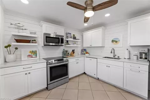 Kitchen - 263 Candycane Ln #7, Naples, FL 34112 photo 3 of 3
