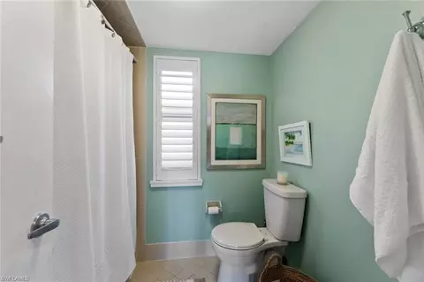 Bath - 263 Candycane Ln #7, Naples, FL 34112 photo 2 of 4