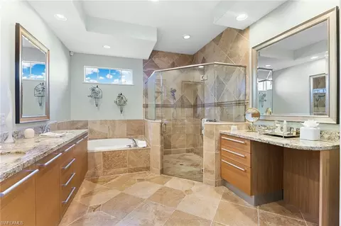 Bath - 540 Ketch Dr, Naples, FL 34103 photo 1 of 3