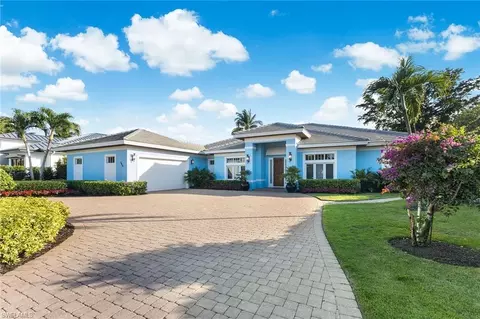 Exterior - 540 Ketch Dr, Naples, FL 34103 photo 2 of 9
