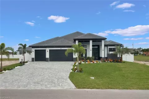 9 SW 35th Pl, Cape Coral, FL 33991