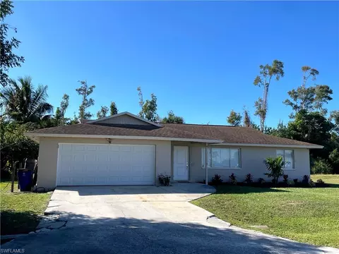 18082 Doral Dr, Fort Myers, FL 33967