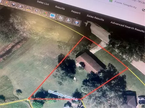 4032 N Edgewater Cir, Labelle, FL 33935