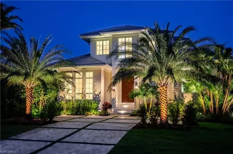 Exterior - 128 1st Ave S, Naples, FL 34102 photo 2 of 8