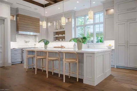 Kitchen - 128 1st Ave S, Naples, FL 34102 photo 3 of 6