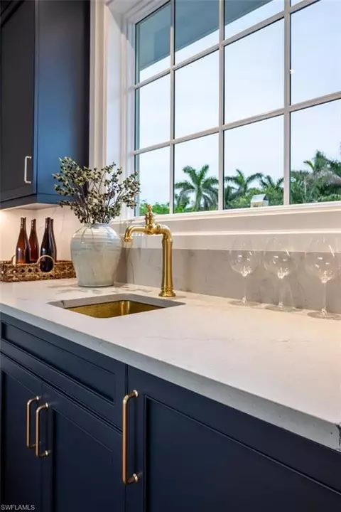 Kitchen - 128 1st Ave S, Naples, FL 34102 photo 5 of 6