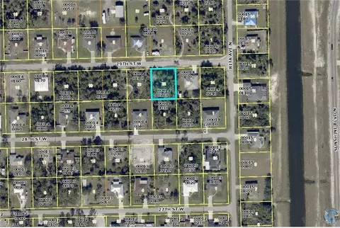 3405 29th St W, Lehigh Acres, FL 33971