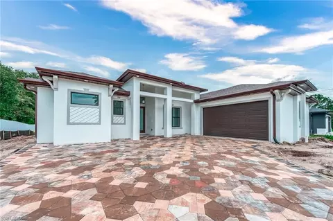 3918 7th St W, Lehigh Acres, FL 33971