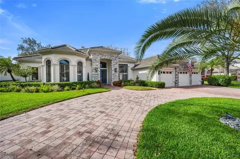 6663 Glen Arbor Way, Naples, FL 34119