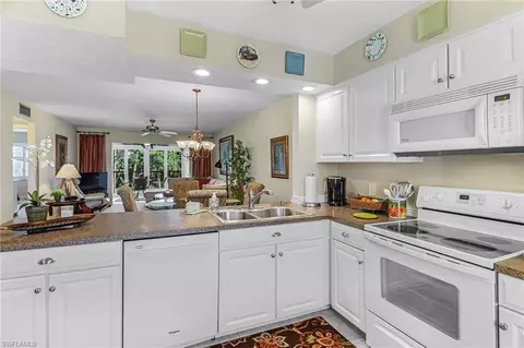 Kitchen - 1025 Foxfire Ln #306, Naples, FL 34104 photo 2 of 6