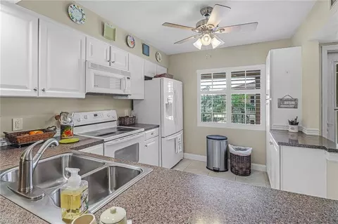 Kitchen - 1025 Foxfire Ln #306, Naples, FL 34104 photo 4 of 6