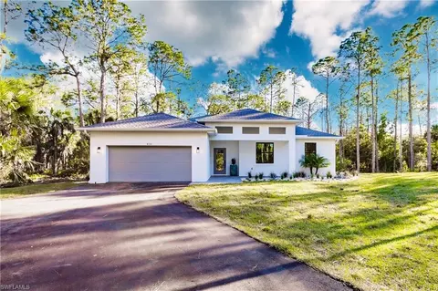 416 Shady Hollow Blvd E, Naples, FL 34120