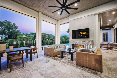 Exterior - 691 Annemore Ln, Naples, FL 34108 photo 10 of 12