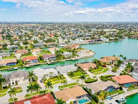 1221 Marlin Ct, Marco Island, FL 34145