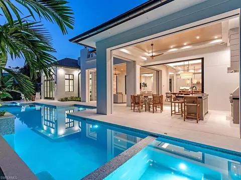 Exterior - 480 Spinnaker Dr, Naples, FL 34102 photo 6 of 6