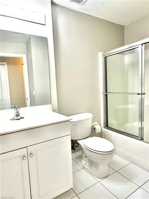 Bath - 331 Dover Pl #G-101, Naples, FL 34104 photo 2 of 2