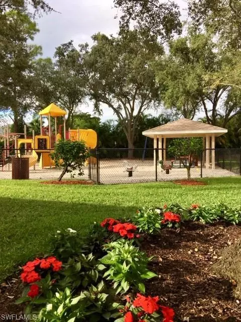 Exterior - 331 Dover Pl #G-101, Naples, FL 34104 photo 8 of 9