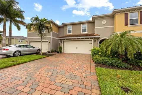 12572 Laurel Cove Dr, Fort Myers, FL 33913