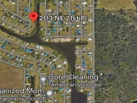 2113 NE 21st Pl, Cape Coral, FL 33909